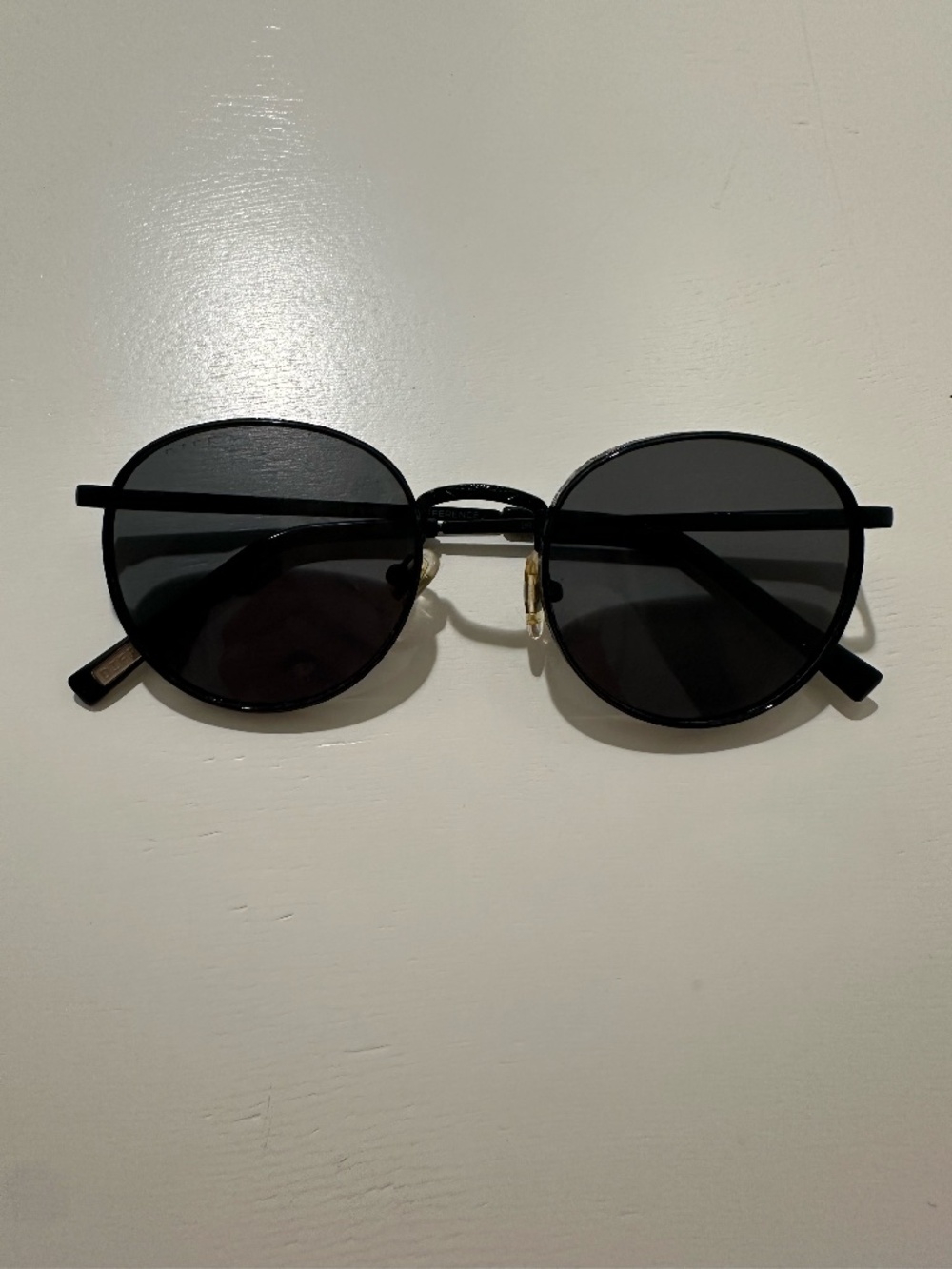 MVMT Round Black Sunglasses